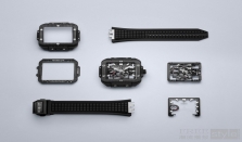 HUBLOT宇舶表重磅发布SQUARE BANG 陀飞轮四日动力储存腕表 为陀飞轮再添全新维度