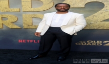Chiwetel Ejiofor身着dunhill出席“The Old Guard 2”首映礼