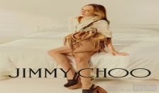 JIMMY CHOO 2025年夏季广告大片Chloë Sevigny演绎「夏日私语」
