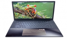 E Ink元太科技运用Intel Smart Base打造创新电子纸触控应用，开创AIPC互动新体验