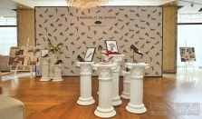 MANOLO BLAHNIK 于上海举办2025秋冬系列媒体预览日，呈现前卫设计与匠心工艺