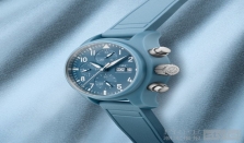 IWC万国表飞行员系列TOP GUN 新增两款浅蓝色计时腕表