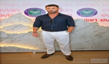 Chris Hemsworth身着dunhill出席WIMBLEDON 2025
